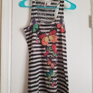 🌻B1G2📚 Bongo tank top